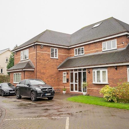 Oyo Oakcroft Guest House Manchester Airport Ringway Kültér fotó