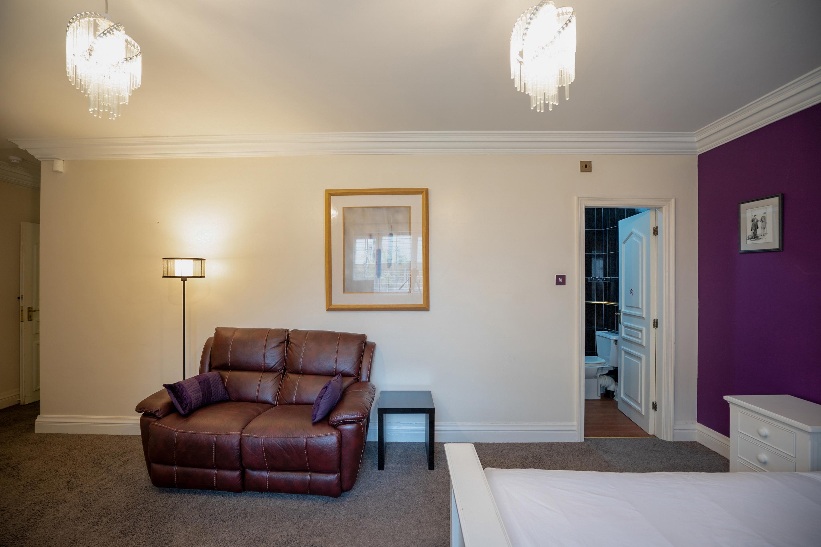 Oyo Oakcroft Guest House Manchester Airport Ringway Kültér fotó