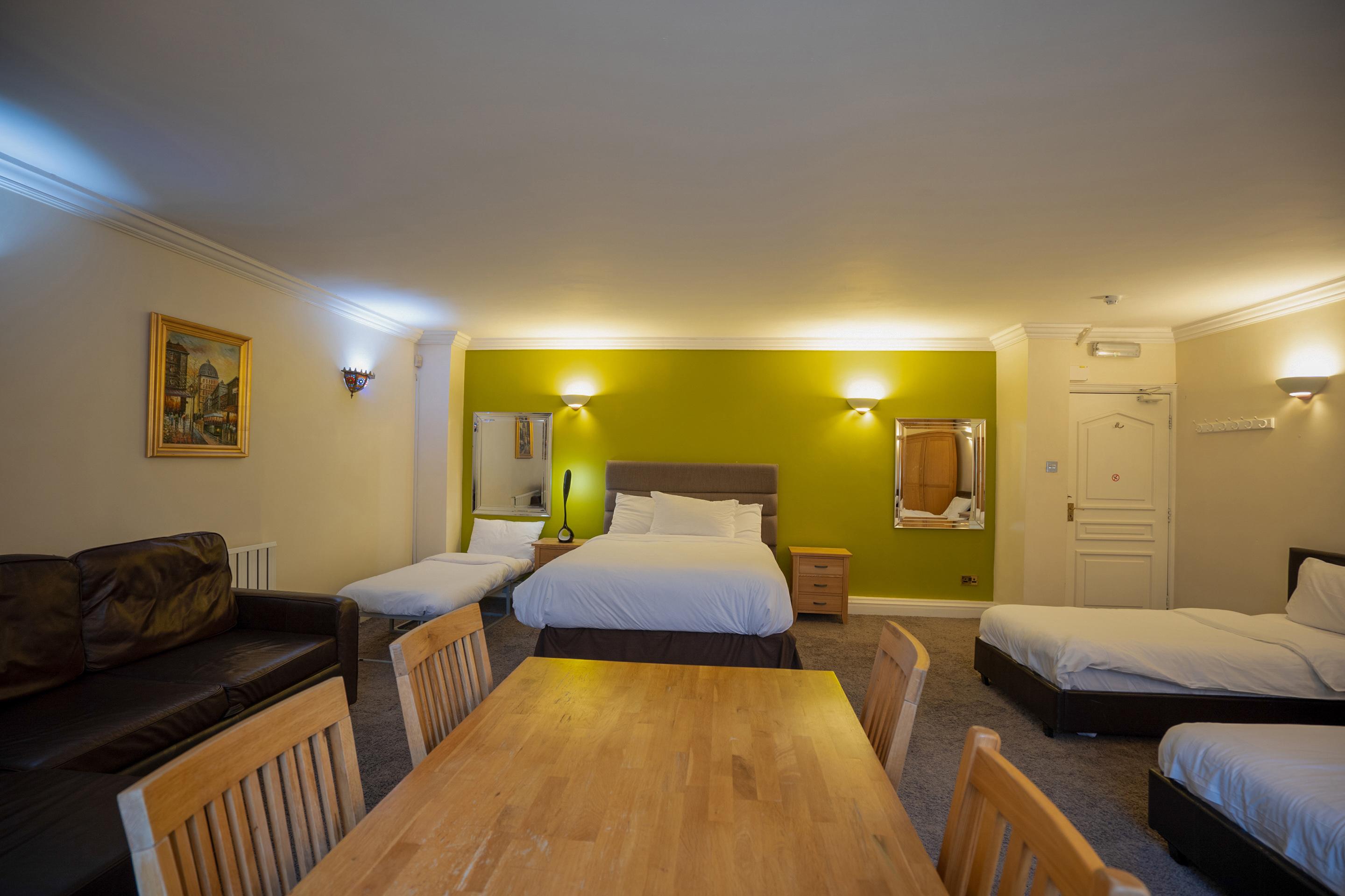 Oyo Oakcroft Guest House Manchester Airport Ringway Kültér fotó
