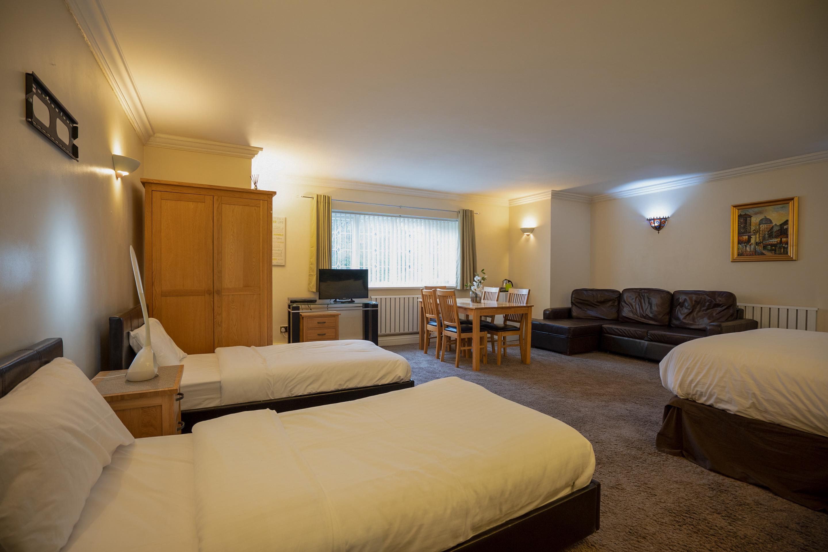 Oyo Oakcroft Guest House Manchester Airport Ringway Kültér fotó