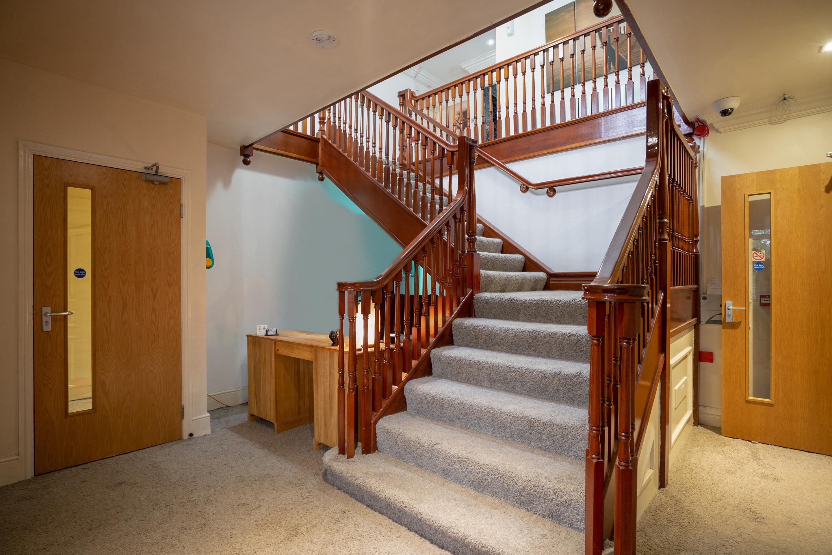 Oyo Oakcroft Guest House Manchester Airport Ringway Kültér fotó