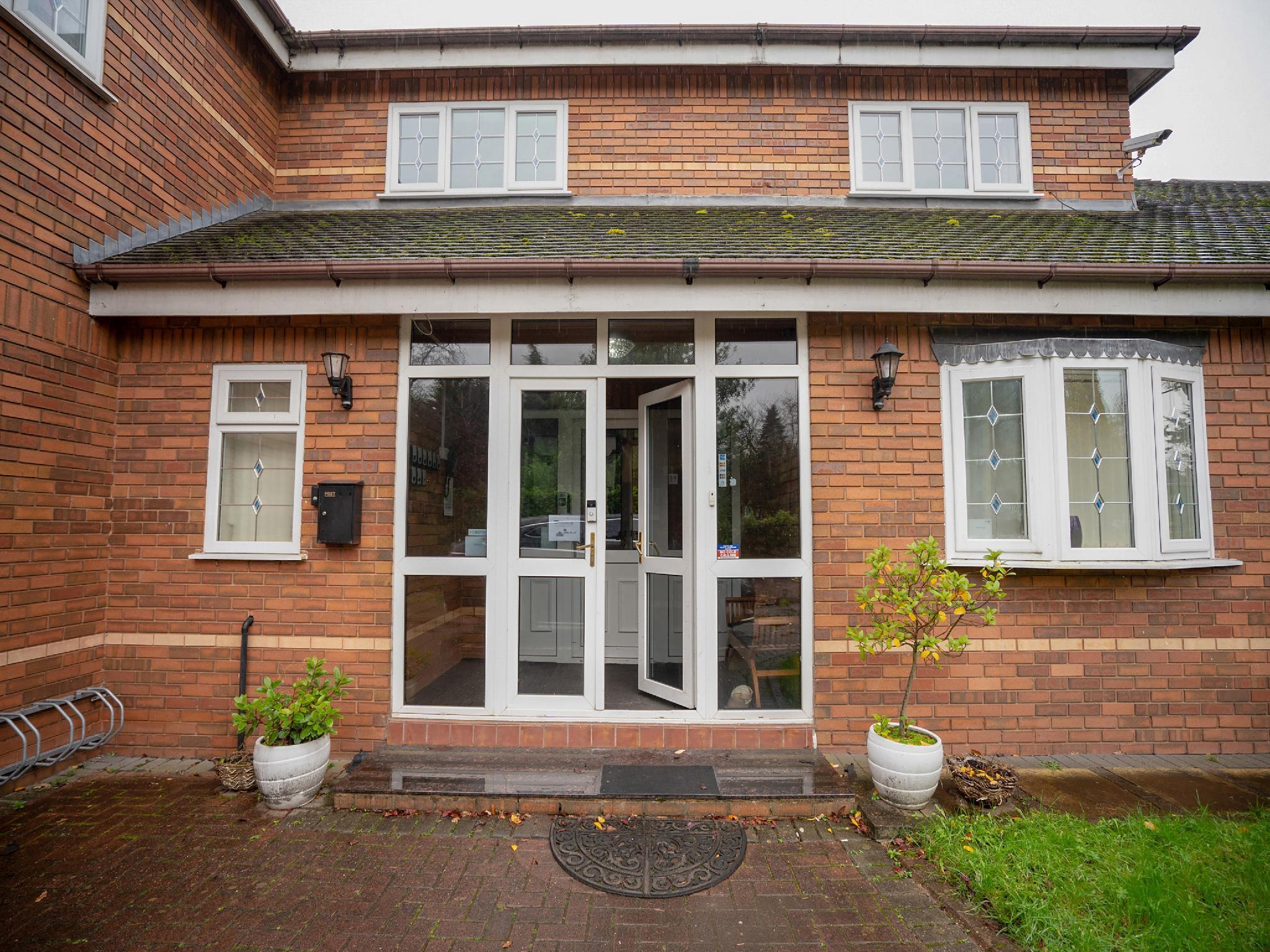 Oyo Oakcroft Guest House Manchester Airport Ringway Kültér fotó