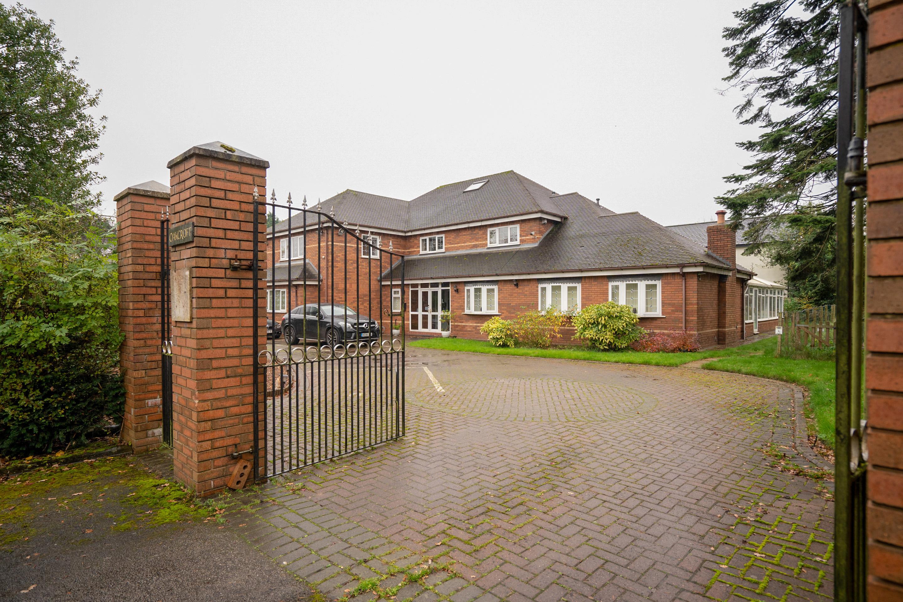 Oyo Oakcroft Guest House Manchester Airport Ringway Kültér fotó