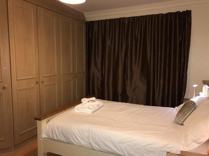 Oyo Oakcroft Guest House Manchester Airport Ringway Kültér fotó